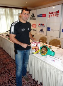 DSC01024 Rakhim Chakhkiev